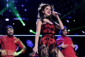 Selena Gómez se retira temporalmente de los escenarios por motivos de salud