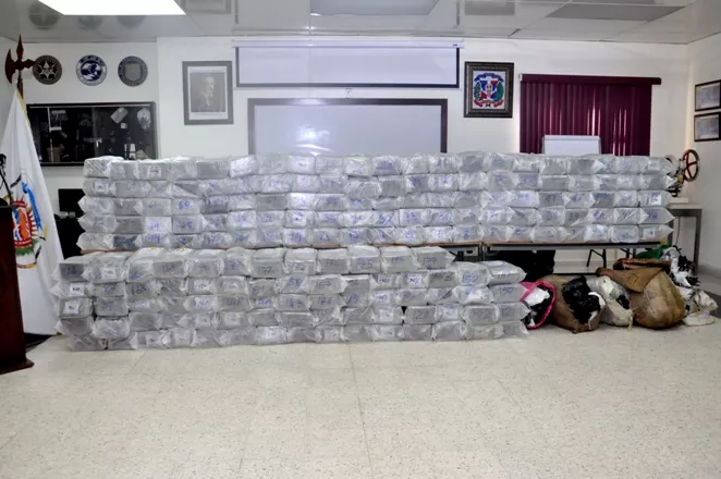 Apresan  venezolano “cabecilla” red intentó introducir al país 1,060 kilos de cocaína por Baní