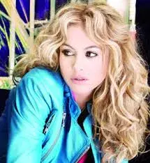 Paulina Rubio demanda a Telemundo