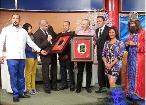 Doctor Félix Hernández es reconocido por la Fundación Cruz Jiminián