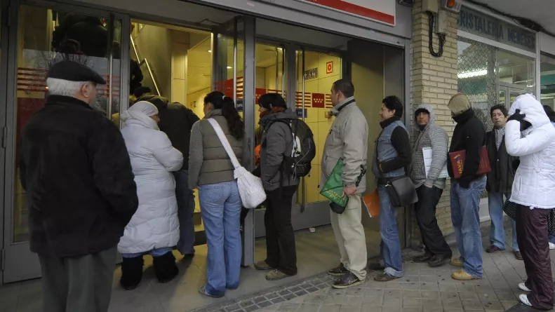 SPAIN-FINANCE-ECONOMY-UNEMPLOYMENT-FILES