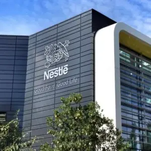 Nestlé vende parte de sus acciones a la estética L’Oréal