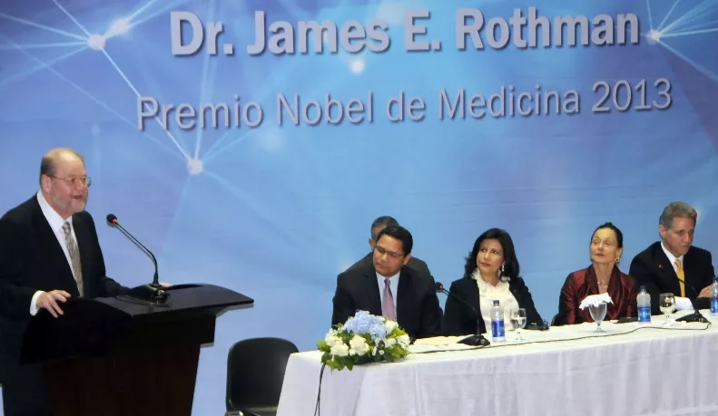 Dr James  E.rothman Premio Nobel de Medicina 2013
