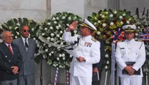 Jefe de la Armada propondrá 600 ascensos