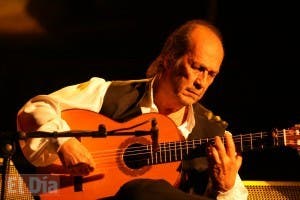 Muere Paco de Lucía, genio de la guitarra española