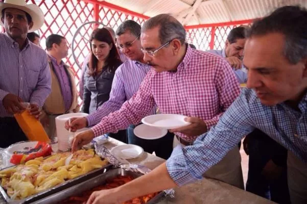 Danilo Medina promete resolver la crisis energética en su gestión