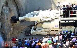 Diandino plantea se amplíe parque trenes