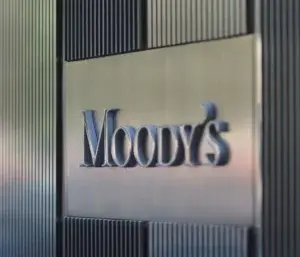 Moody’s mejora la calificación de riesgo de República Dominicana a “Ba3″