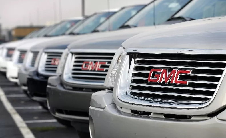 Ford And GM Report Large Drops In Monthly Sales