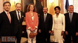 El presidente Medina recibe a la infanta Elena de España