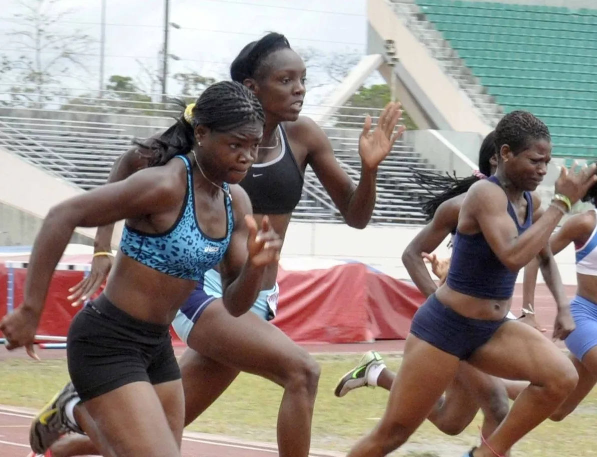 atletismo del festival deportivo de la mujer 2013/hoy/carlos alonzo/4/3/2014