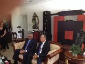 Danilo Medina visita a Miguel Vargas