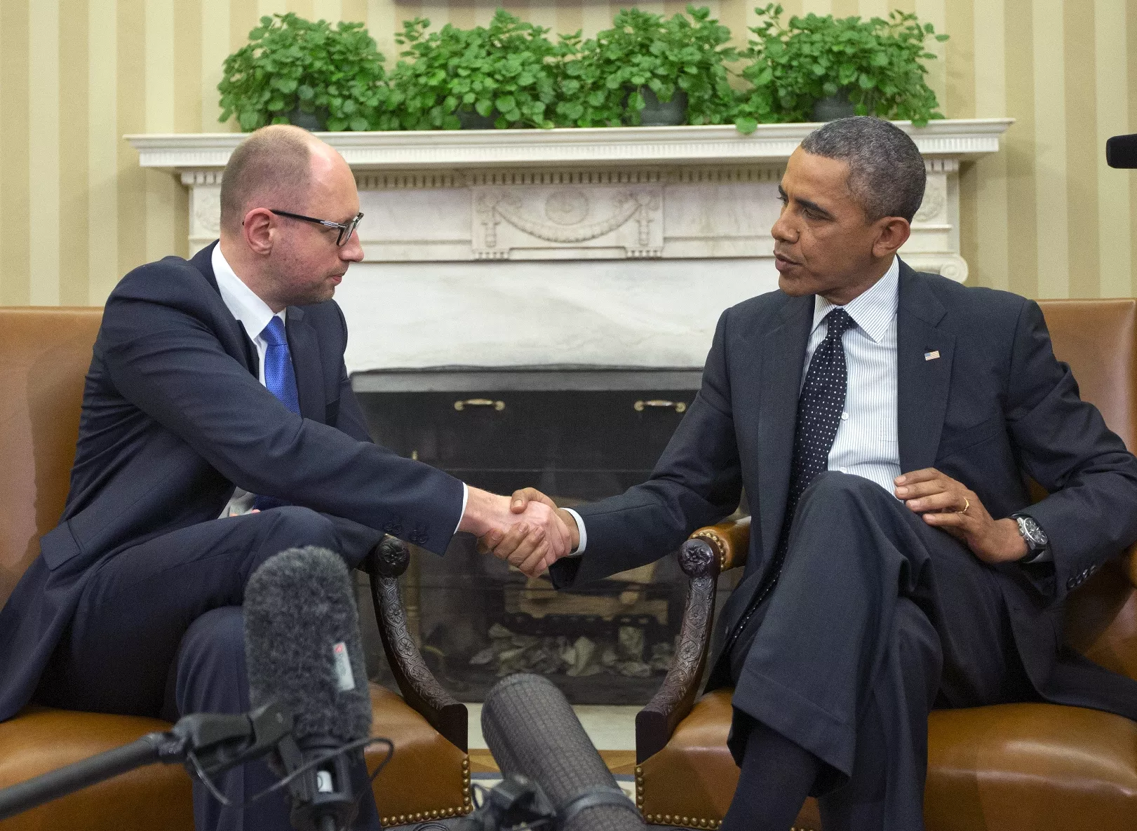 Barack Obama, Arseniy Yatsenyuk