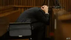 Juicio a Pistorius: reconstruyen escena del baño