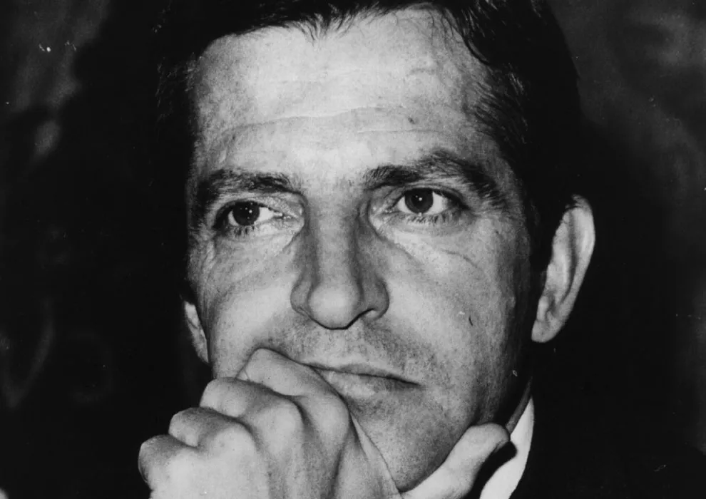 adolfo-primerplano1-a