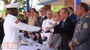 Gradúan 35 cadetes de la Policía