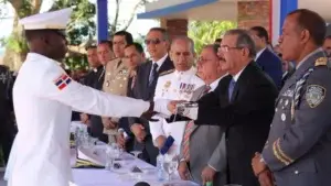 Gradúan 35 cadetes de la Policía