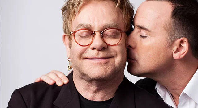 Elton John y su novio David Furnish