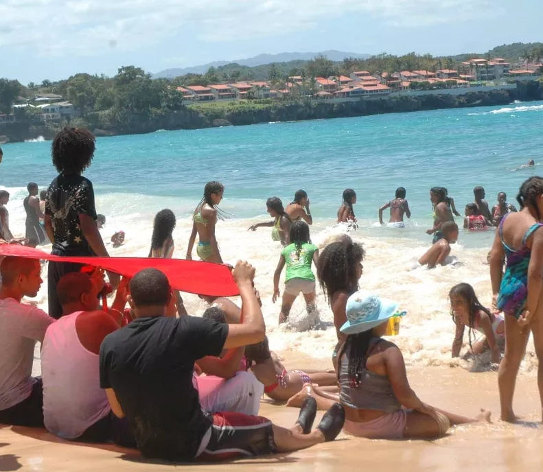 Semana Santa, rrecorrido zona norte.03/04/2010/Hoy/Ezequiel Gil.