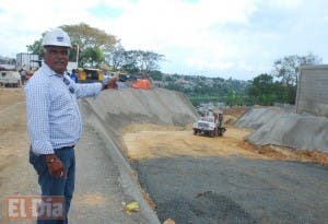 Máquina para el inicio viaducto Metro llegó RD