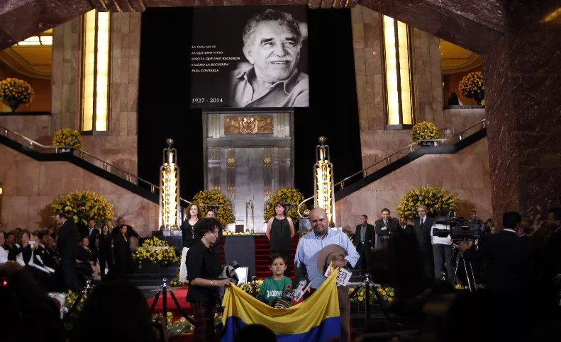 HOMENAJE A GARCÍA MÁRQUEZ EN EL PALACIO DE BELLAS ARTES DE CIUDAD DE MÉXICO