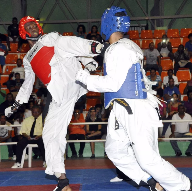 gabriel mercedes y luis pie en taekwondo/hoy/carlos alonzo/7/4/2014