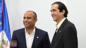 Haití: Llaman a declarar ex primer ministro Laurent Lamothe por gestión fondos Petrocaribe