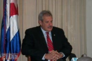 Embajador dice Cuba garantiza seguridad e incentivos a inversión