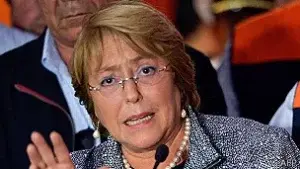 Bachelet defiende derecho de mujeres a decidir sobre aborto terapéutico