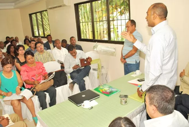 Crean el Instituto Nacional de Formación Cooperativa