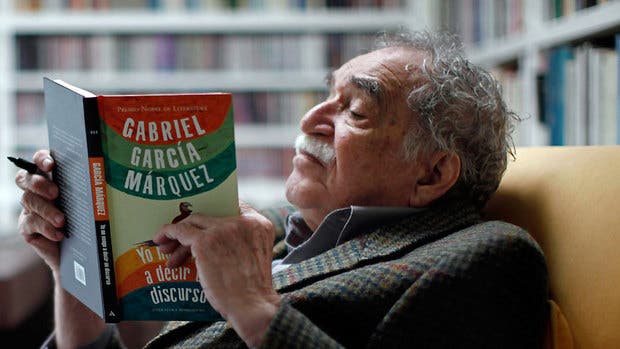 Hospitalizan a Gabriel García Márquez en México