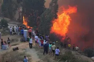 Un incendio deja 11 muertos en Chile