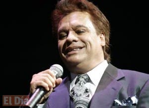 Juan Gabriel fue dado de alta, está mucho mejor