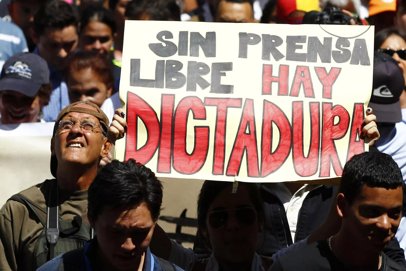 SIP advierte a Venezuela de que “no puede haber diálogo sin prensa