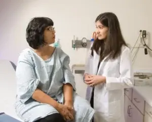 Ginecólogos son los guardianes permanentes  salud de la mujer