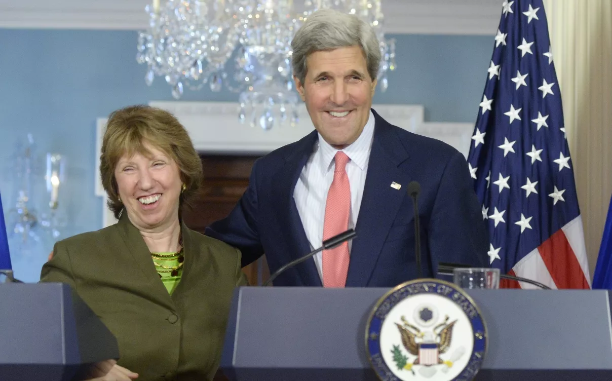 SECRETARIO DE ESTADO DE EEUU, JOHN KERRY, SE REÚNE CON JEFE DE LA DIPLOMACIA EUROPEA, CATHERINE ASHTON