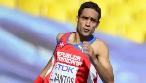 Luguelín Santos encabezará equipo RD en relevo 4X400