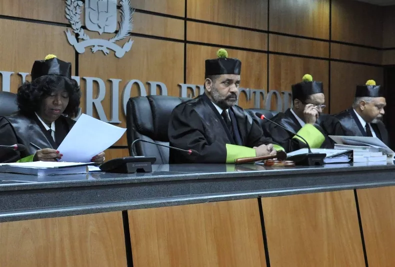 6_Nacionales_07-2,p01