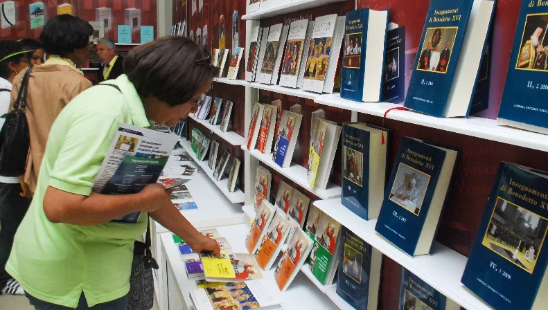 Editores se oponen a que se imponga control de precios de los libros