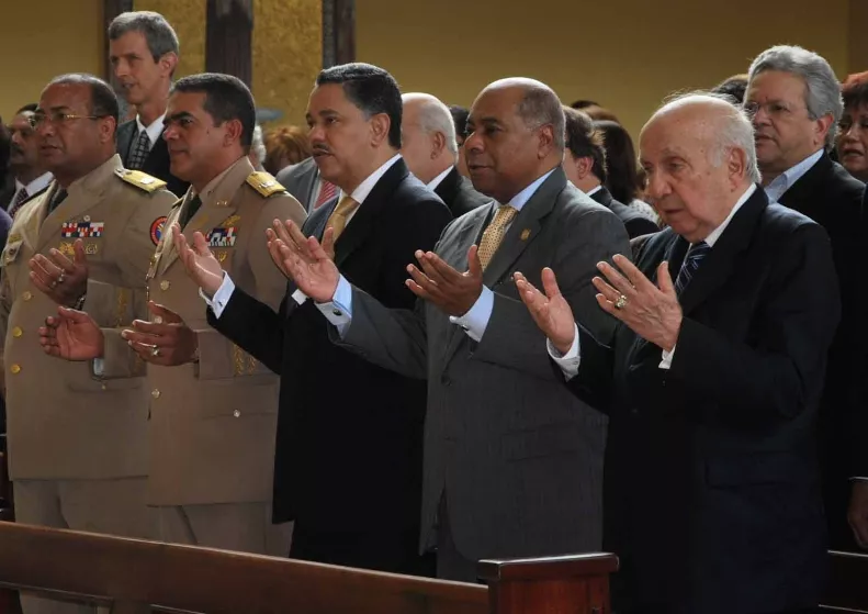 Cardenal insta a no dejarse chantajear de organismos