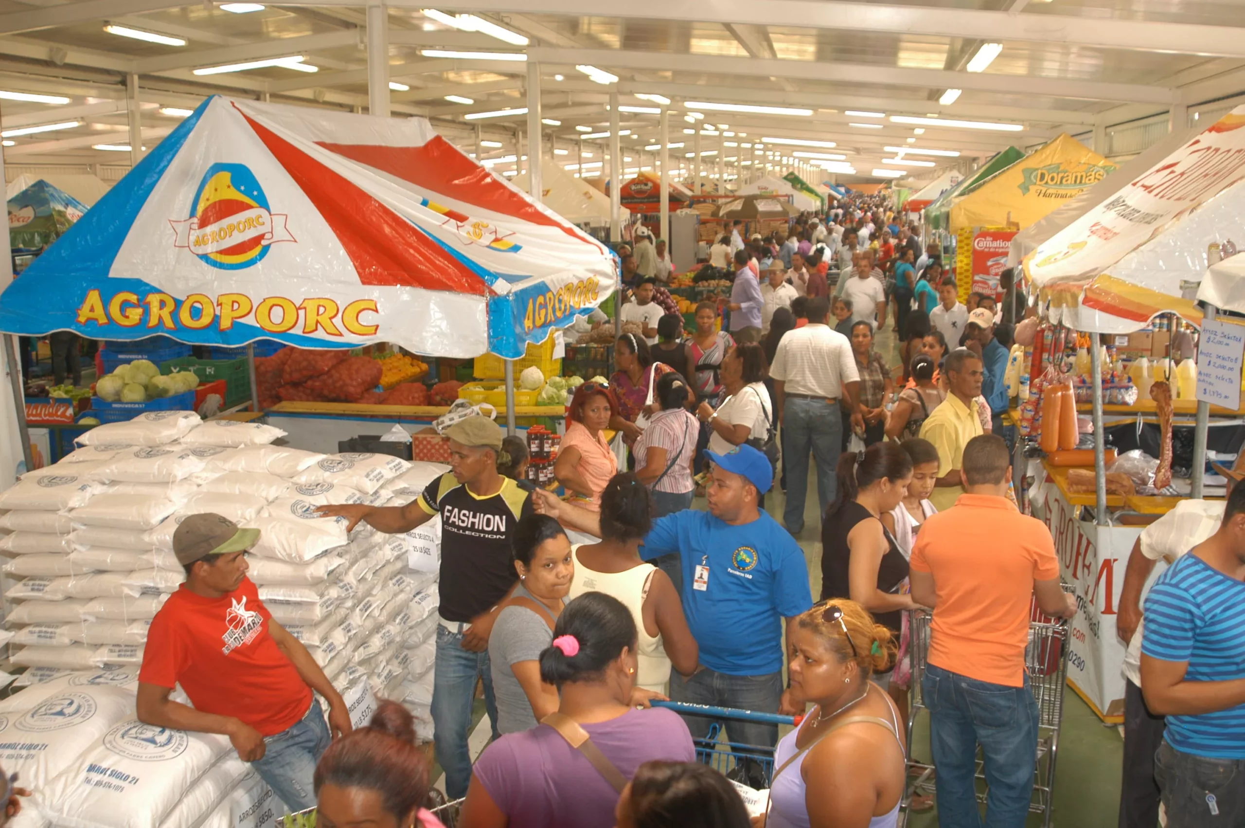 Bajas tasas de interés y alta tecnología atraen visitantes Expo Merca