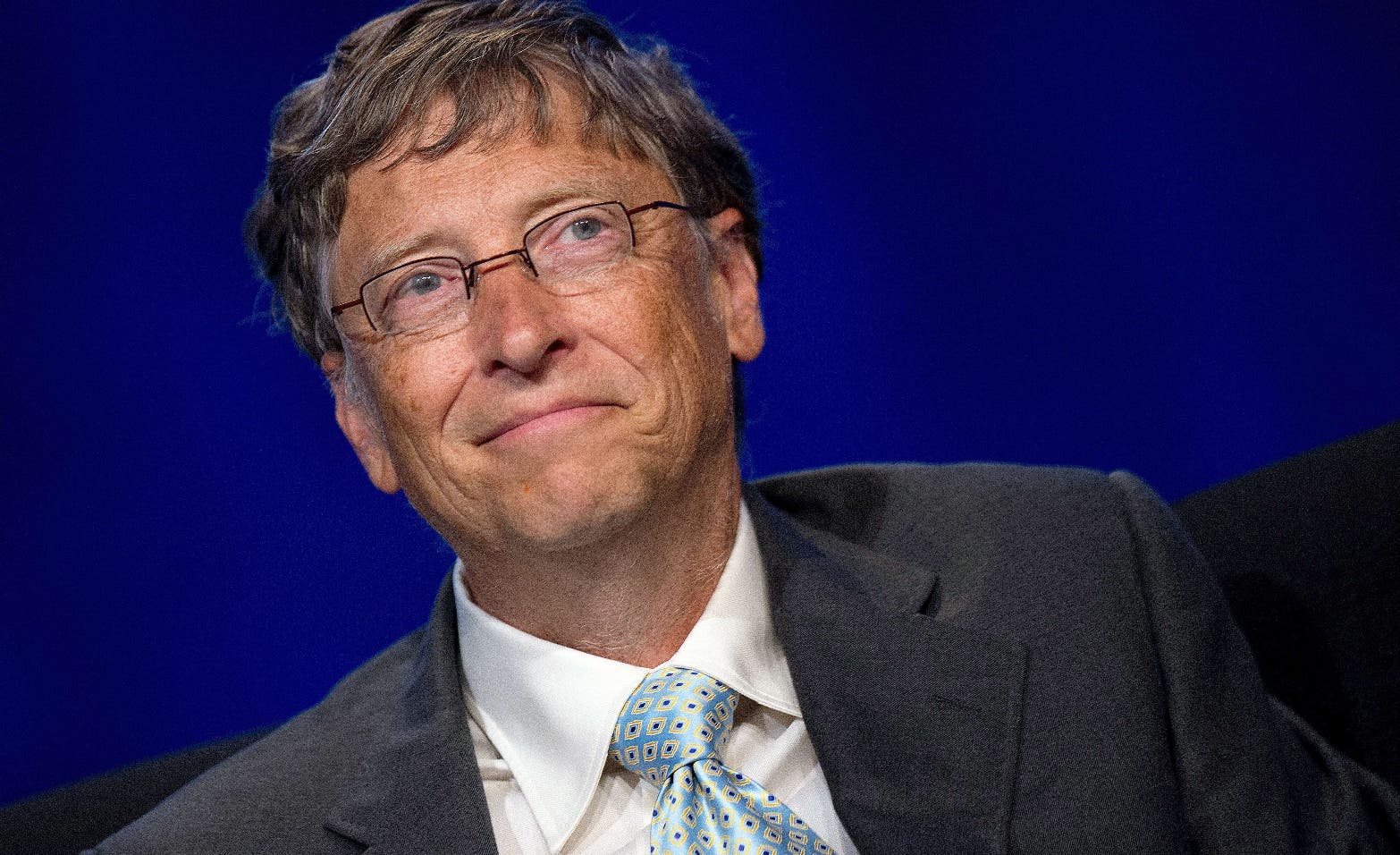 Bill Gates se ríe de Trump por confundir el virus del sida con el del papiloma