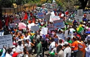 Día de los Trabajadores encuentra a la RD en medio de ofensiva patronal