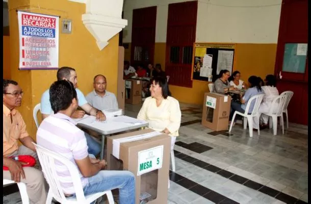 Misión de Observación recibe 59 denuncias de irregularidades en elecciones  de Colombia