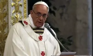 El papa Francisco dice que los cristianos no deben acumular riquezas