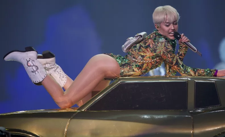 Miley Cyrus traerá su gira ‘Bangerz tour’ septiembre