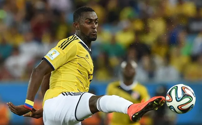 Colombia’s forward Jackson Martinez controls the ball during the Group C football match between Japan and Colombia at the Pantanal Arena in Cuiaba during the 2014 FIFA World Cup on June 24, 2014. AFP PHOTO / TOSHIFUMI KITAMURA
