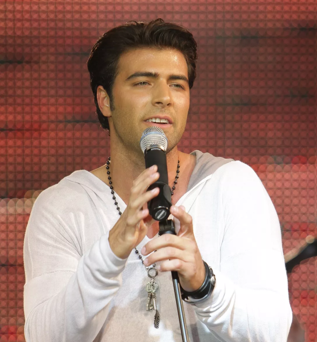 Jencarlos Canela