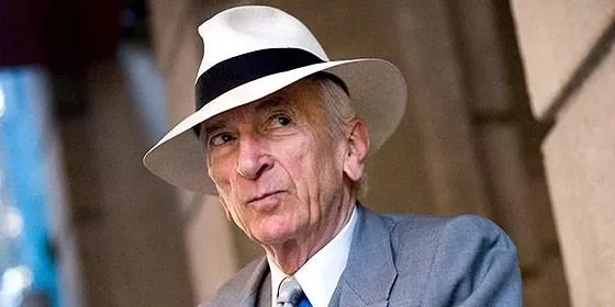  Gay Talese: “Todo emigrante es un desertor