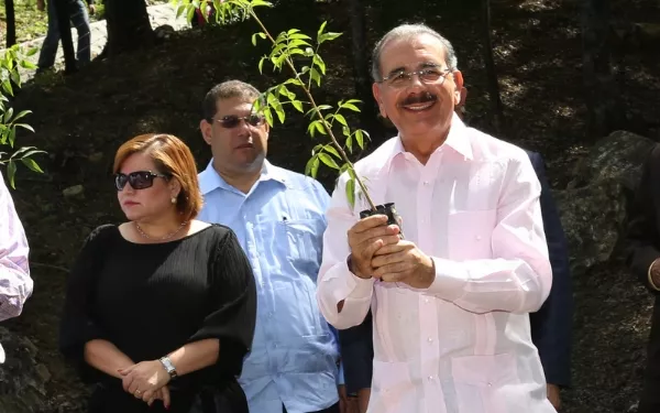 Presidente Danilo Medina insta a preservar el planeta